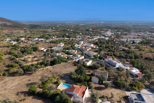Plot in a prime location of Santa Barbara de Nexe, with an approved project and a building license , stunning sea view 59362155