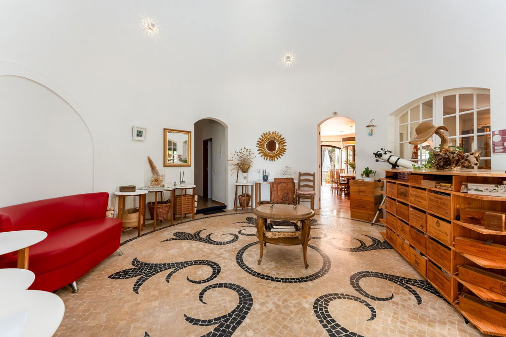 Guest house immersed in a 1 hectare land with ocean and country views 3027348347