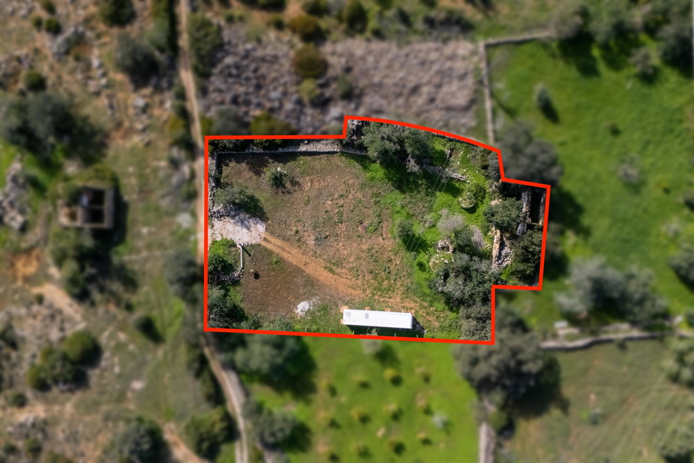 Building plot with approved project – conveniently located at 3 minutes from Loulé 1605629549