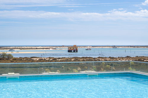 A Front-Row Seat to the Ria Formosa: Exquisite Waterfront Living in Fuseta 4165989028