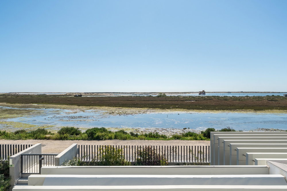 A Front-Row Seat to the Ria Formosa: Exquisite Waterfront Living in Fuseta 4165989028