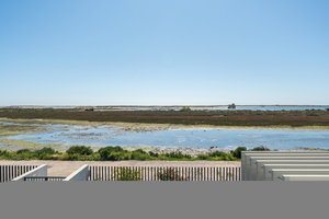 A Front-Row Seat to the Ria Formosa: Exquisite Waterfront Living in Fuseta 4165989028