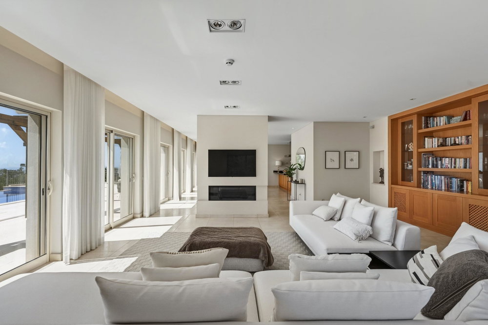 Your private kingdom, a majestic estate above Santa Bárbara de Nexe 2790687831