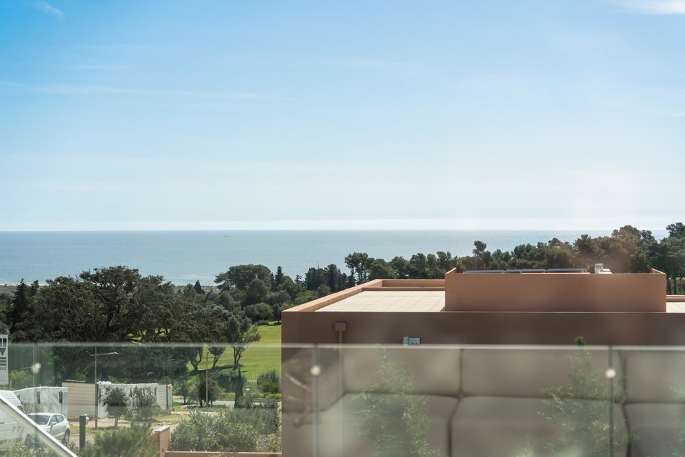 4 bedroom contemporary villa with golf and ocean views on Palmares golf course Lagos Algarve 2404612475