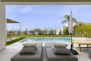 Newbuilt south facing Mediterranean style 3-bedroom villa close to the center of Santa Bárbara de Nexe – sold fully furnished 3610768464