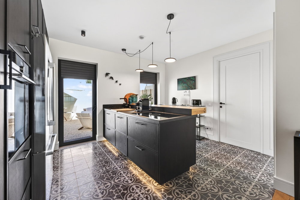 Exceptional 4 bedrooms Villa with furniture designed by the architect Jutta Hoehn, with an uninterrupted Ocean view in Santa Barbara de Nexe 3223141607