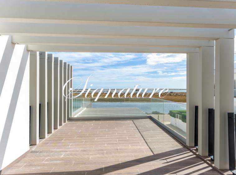 Unique newbuild waterfront apartment in Fuseta – frontline with spectacular Ria Formosa views 2779699315