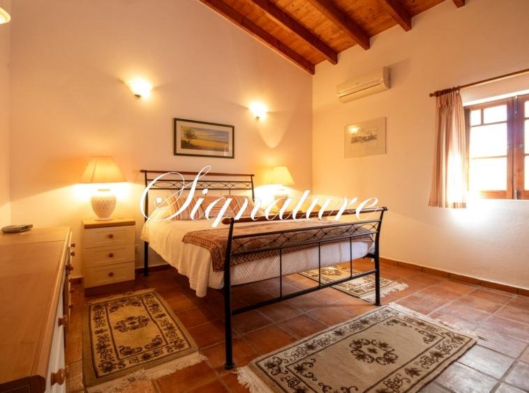 A charming 4-bedroom quinta in the countryside of Santa Barbara de Nexe: PARADISE 2850485844