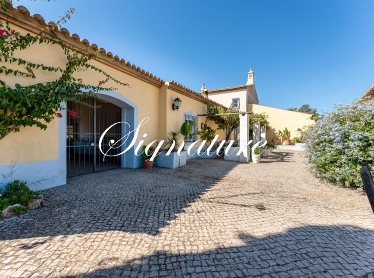 For Those Who Cherish… A Charming 5-Bedroom Quinta in Paderne 3649416428