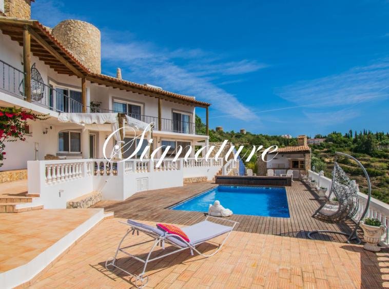 Fantastic 5 bedroom villa in Estoi, fully renovated with an astonishing sea view 2060746352