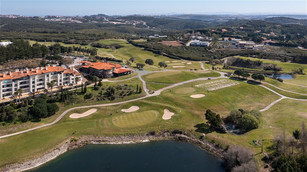 Land in the 1st phase of Belas Clube Campo overlooking the Clubhouse Golf 1705575390
