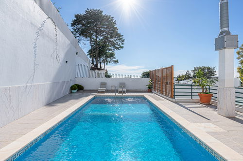 6+1 BEDROOM VILLA IN ESTORIL WITH SEA VIEW 2577063201