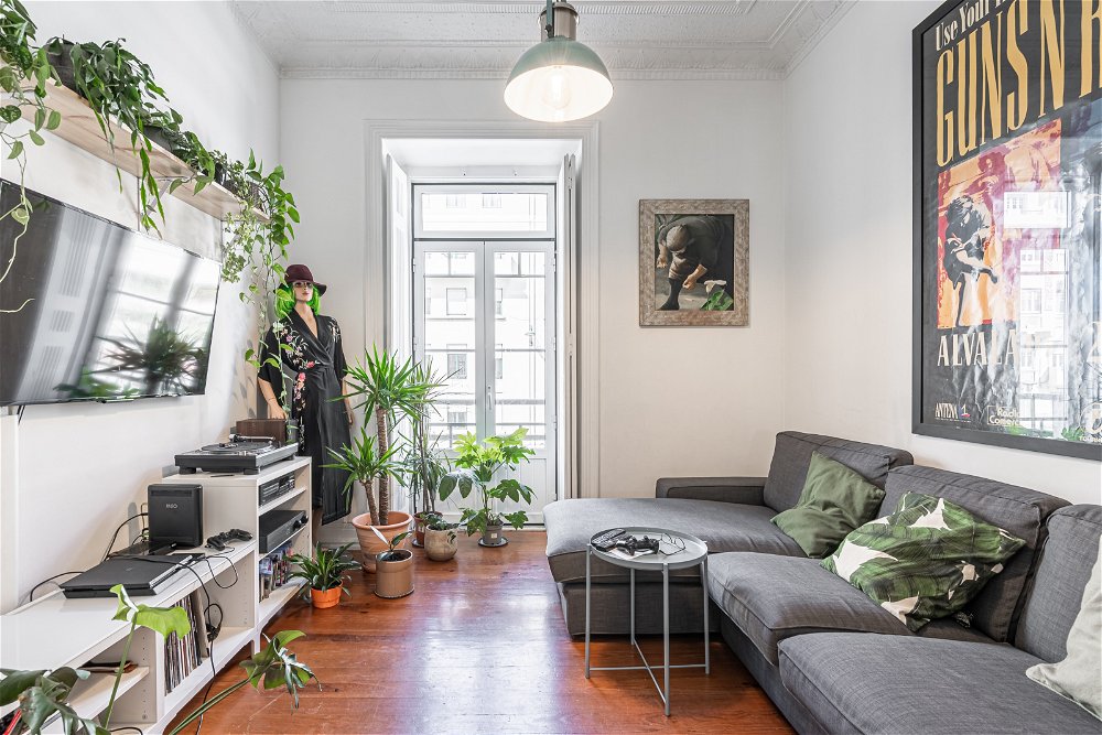 3 bedroom flat converted into 2 bedroom flat in the Amoreiras area, LISBON 1508407861