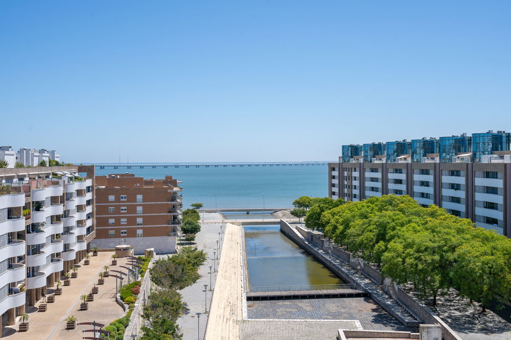 2 BEDROOM FLAT RIVER VIEW IN THE ESPELHO DO TEJO CONDOMINIUM – PARQUE DAS NAÇÕES 1759134242