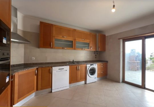 3 BEDROOM FLAT IN MAFRA WITH TERRACE 543193193