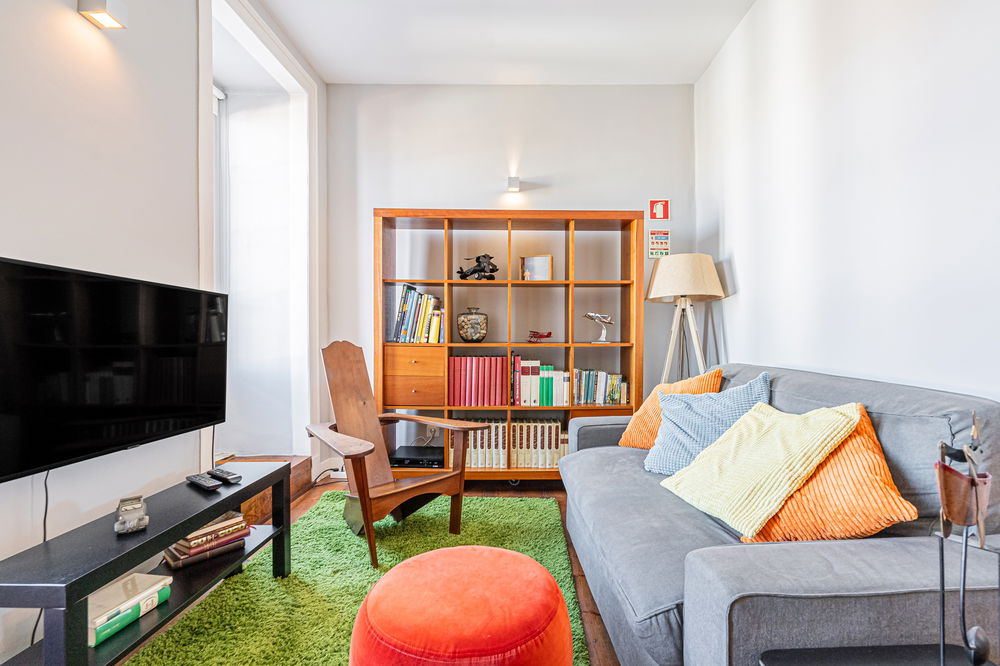 2 BEDROOM APARTMENT WITH 360º VIEW OVER LISBON 1302470500