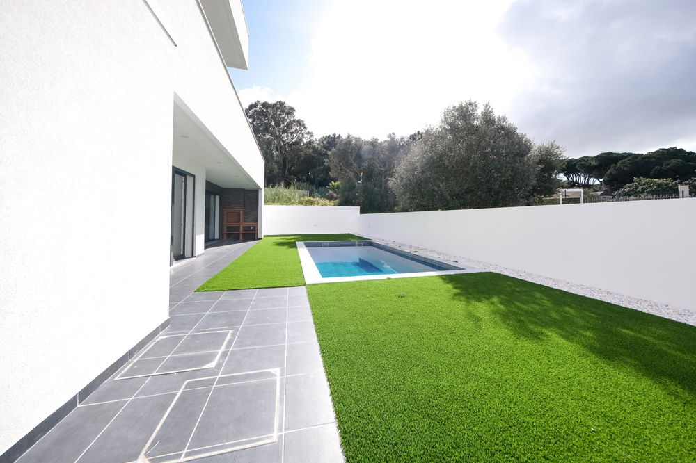 5 BEDROOM VILLA IN CHARNECA DA CAPARICA 1679049902