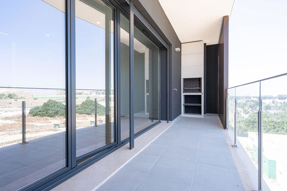 2 BEDROOM FLAT IN MONTIJO 1261944631