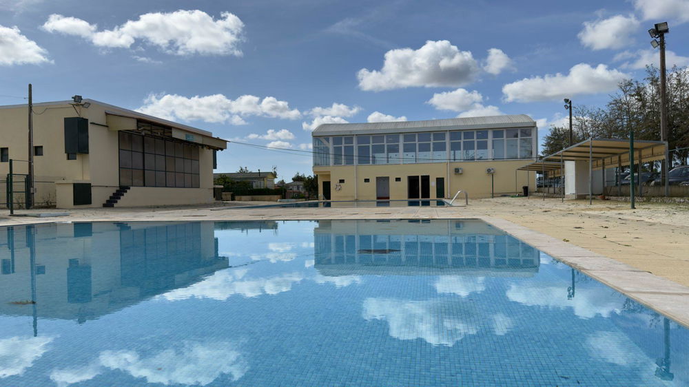 3 BEDROOM VILLA IN TOURIST VILLAGE – PARQUE VERDE – FERNÃO FERRO 2174933033