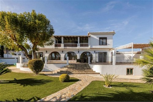 *mediterranean style estate with 350m2 villa and 2200m2 plot near the town of alfaz* 3527721958
