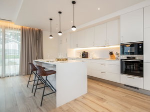 3 bedroom apartment with river view in Junqueira 2113579584