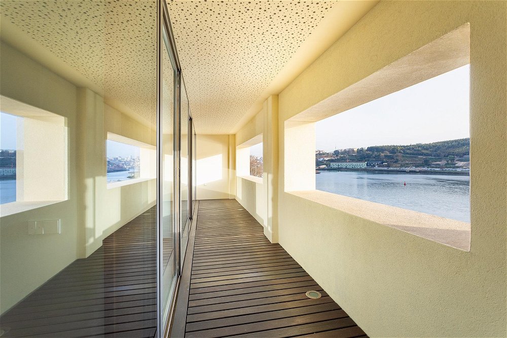 3 bedroom apartment with balcony with Douro River View 786225046