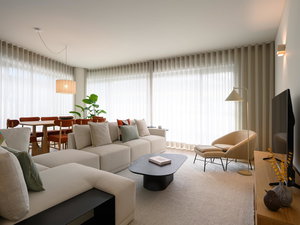 3 bedroom apartment with balcony and parking in Campo Grande 999834494