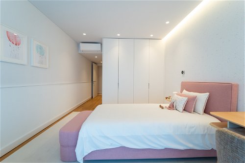 2-bedroom apartment with balcony and parking in Vila Nova de Gaia 2190344739