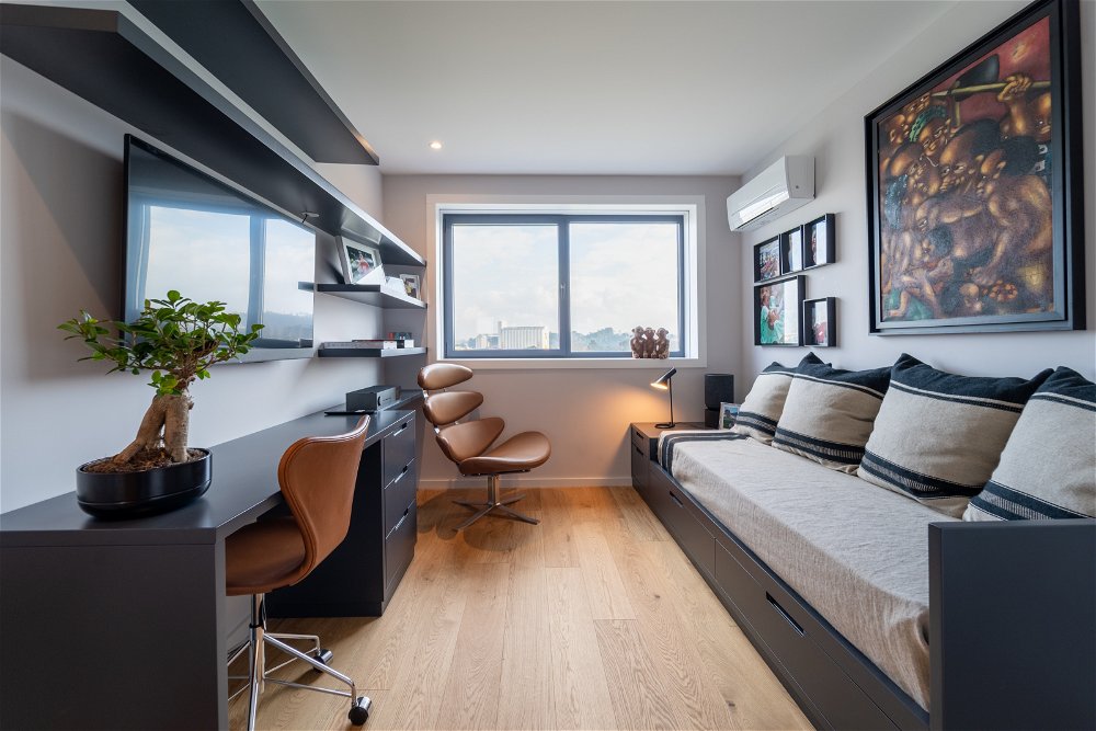 2 bedroom apartment with balcony in new development Matosinhos 4023116642