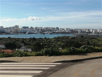 Land with infrastructure completed in Ferragudo, Algarve 315375857