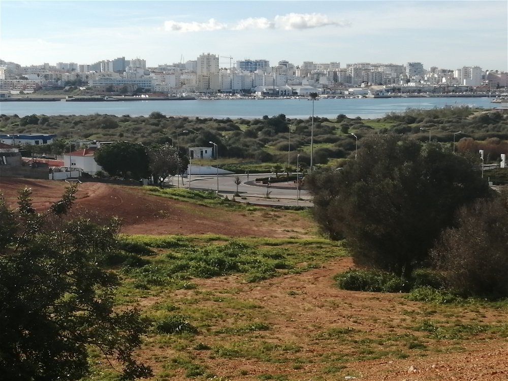 Land with infrastructure completed in Ferragudo, Algarve 315375857