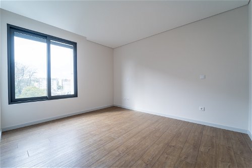 3 bedrooms apartment with balcony in Boavista, Porto 916393304