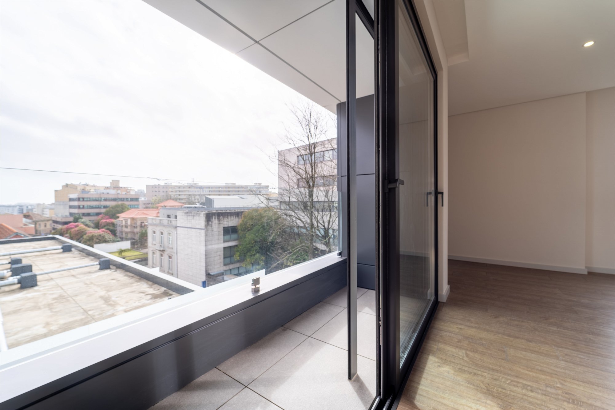 3 bedrooms apartment with balcony in Boavista, Porto 559920171