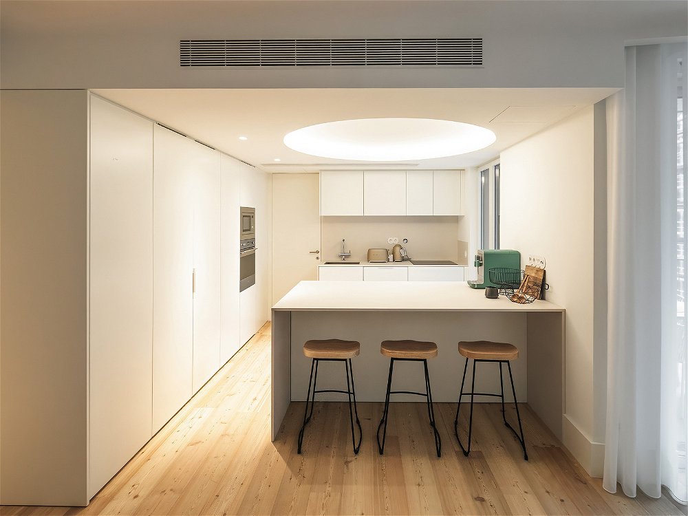 3 bedroom apartment inserted in new condominium in downtown Porto 687591591