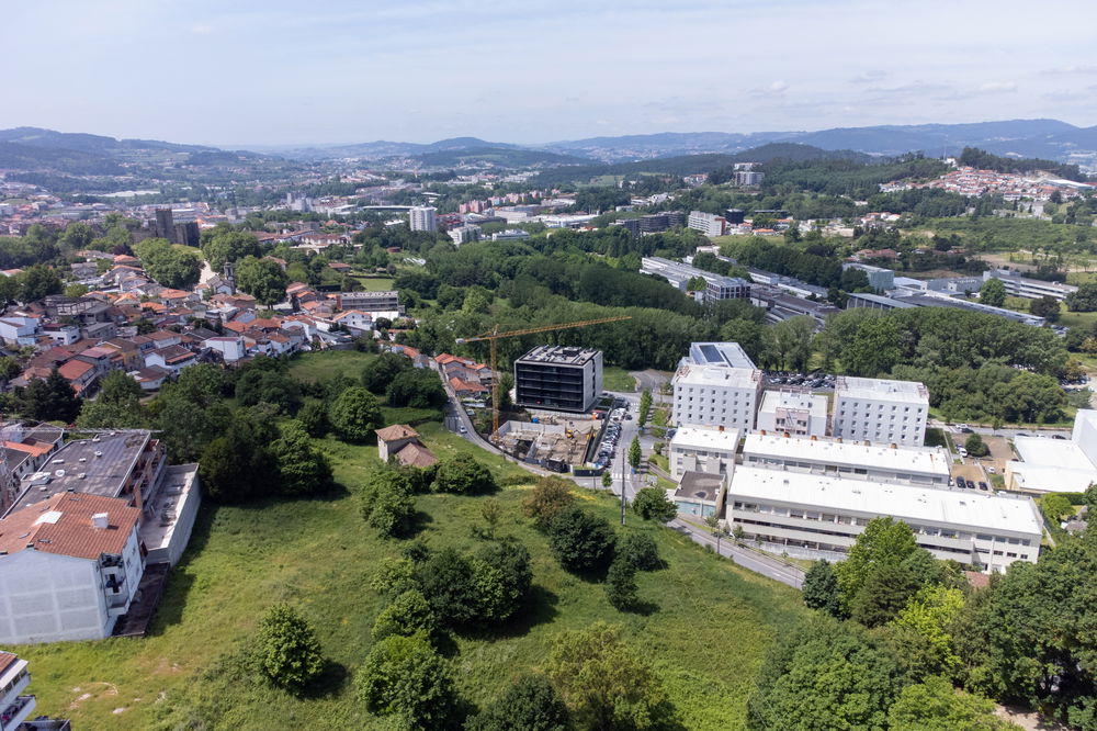 1 bedroom apartment with garage inserted in new development of the cradle city, Guimarães 3083235269