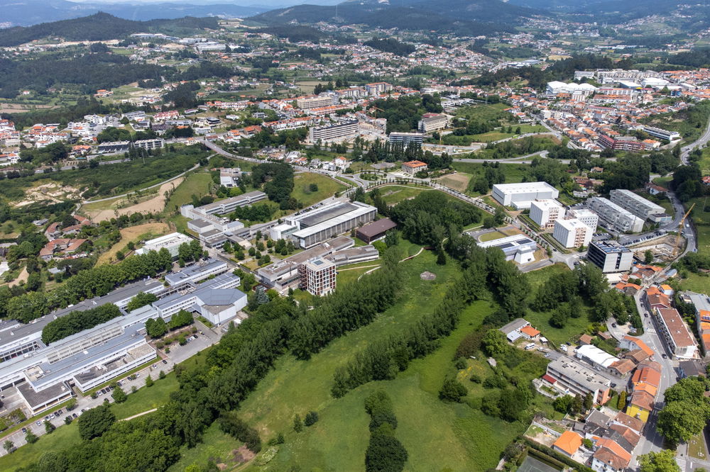 1 bedroom apartment with garage inserted in new development of the cradle city, Guimarães 2191378782