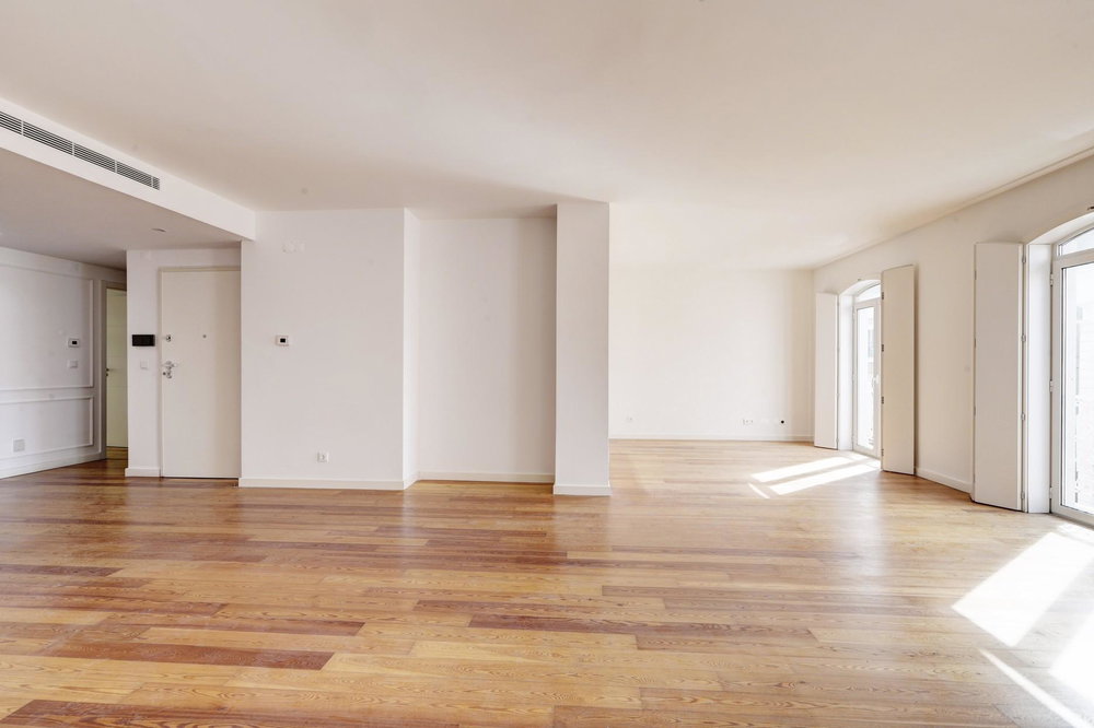 Charming 4 bedroom apartment with two parking spaces in Lapa 3779682235