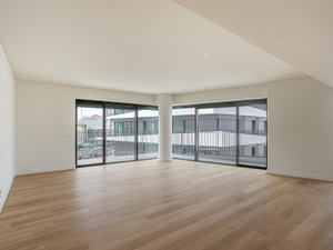 4 bedroom apartment with balcony and parking in Campo Grande 3976170782