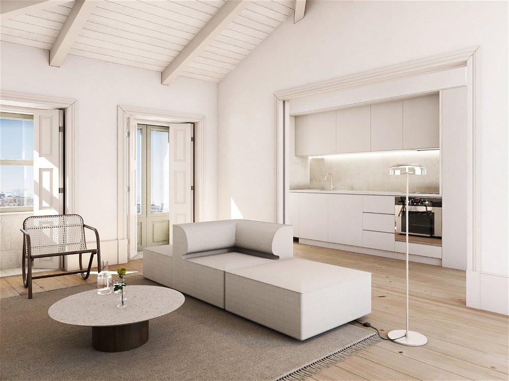 2 bedroom apartment with balcony, in renovated development in Rua do Almada 4075841209