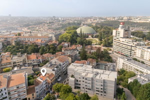4 bedroom villa with garage located in Miguel Bombarda, Porto 1259293255