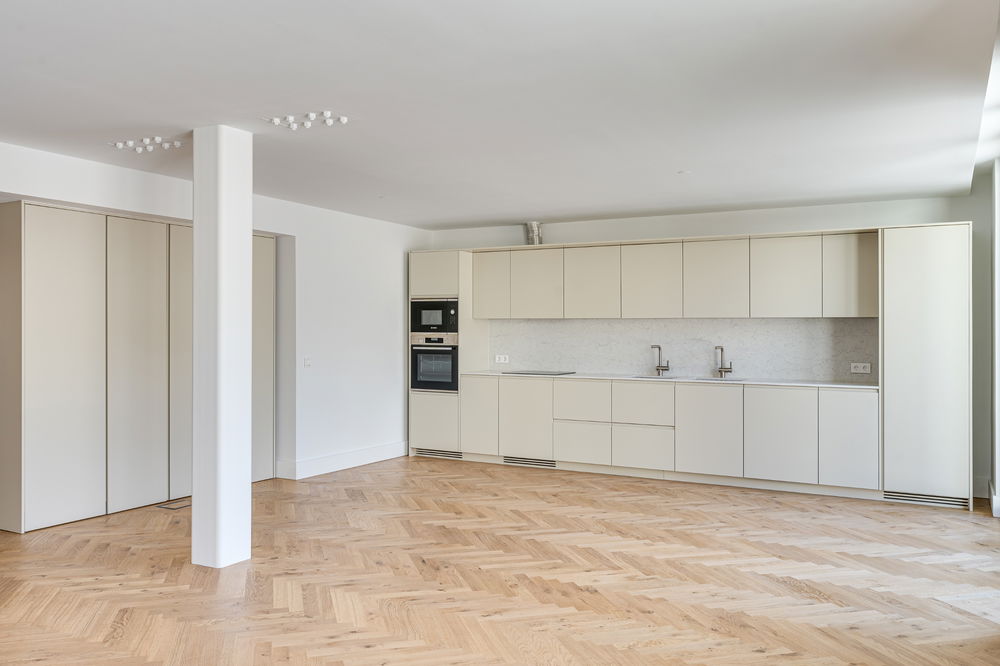 5 bedroom duplex apartment with parking in Beato, Lisbon 4168407315