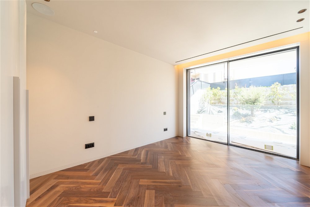 4 bedroom flat located in Boavista, Porto 3355234871