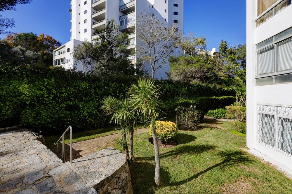 1 bedroom flat in a gated community with swimming pool in Cascais 3597988234