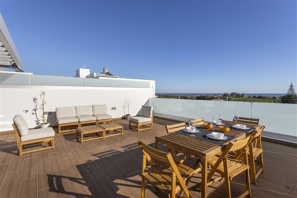 2 bedroom villa, detached, with pool and sea views, Tavira, Algarve 3205670756