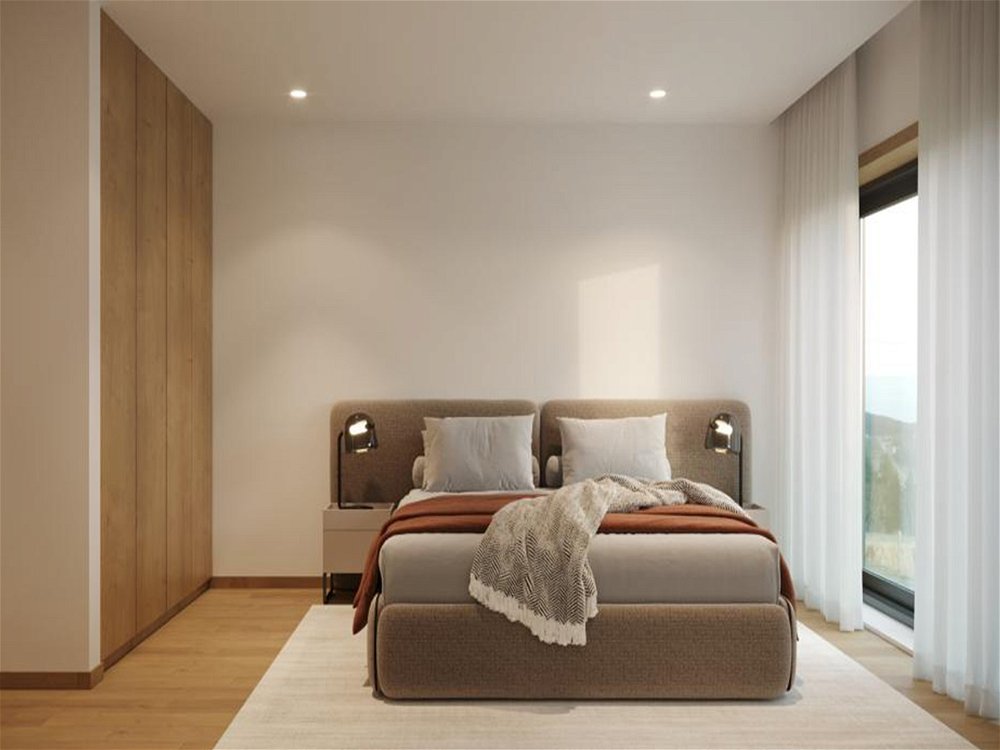 2 bedroom apartment with balcony in Vila Nova de Gaia 231112170