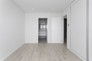 2 bedroom apartment with balcony in a new development in Tavira 2827361736