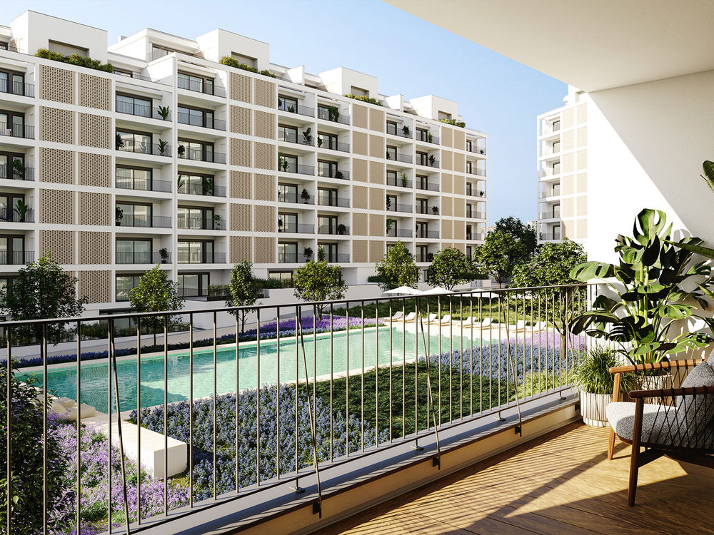 4 bedroom apartment with balcony in new development in Loures 3808902660