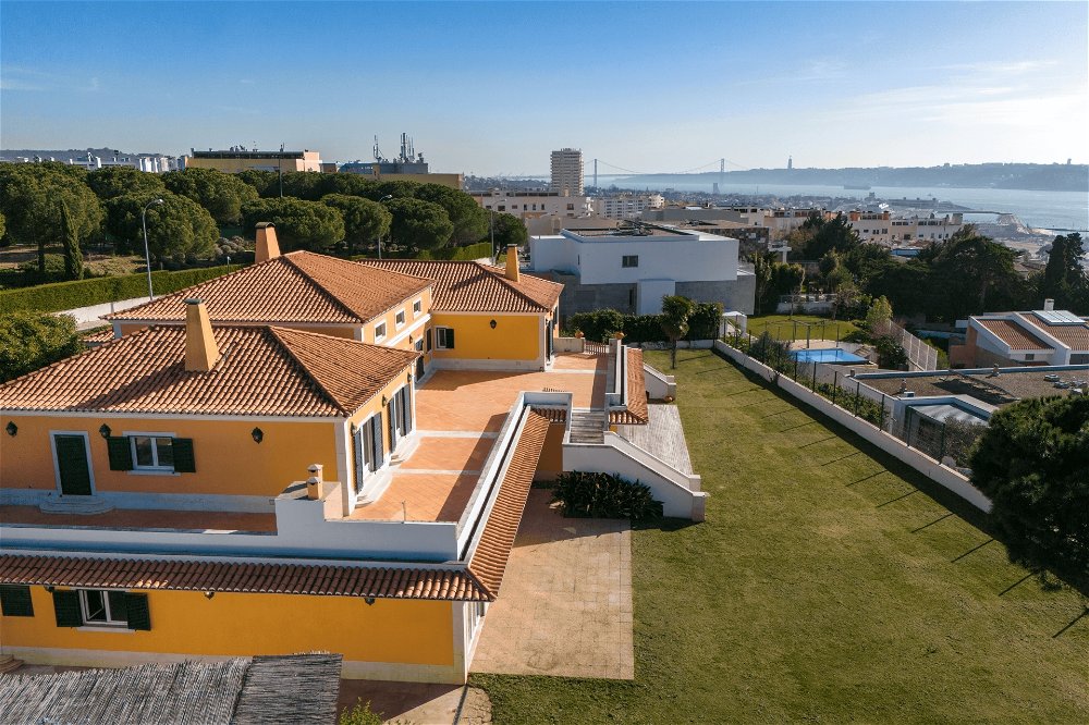 Sea view. Alto de Santa Catraina. 6 bedroom villa with terrace and views over the sea. 591503781