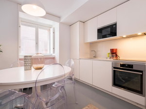 2 bedroom triplex flat in a new development in downtown Lisbon 2684281868