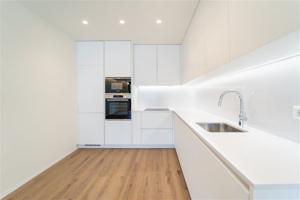 1 bedroom apartment with balcony inserted in new development in Vila Nova de Gaia 2180380253